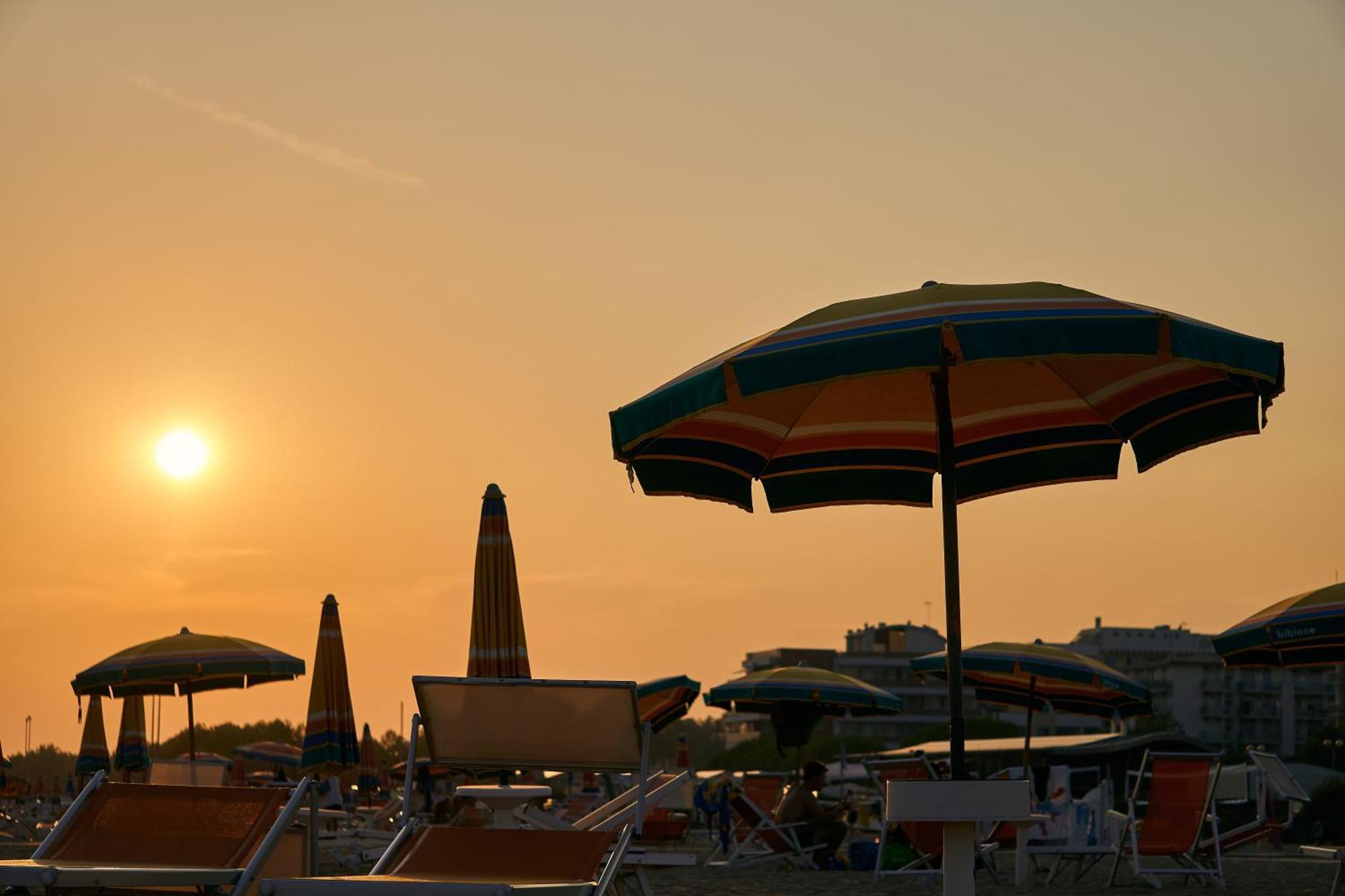 Apartamento Swimming Pool Paradise For Your Family Bibione Exterior foto